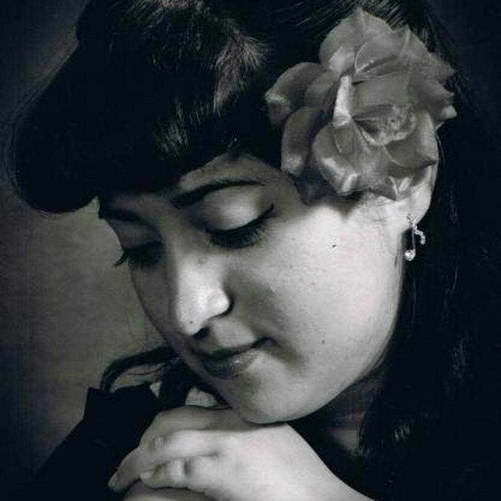 Meet your Posher, Savagepinup